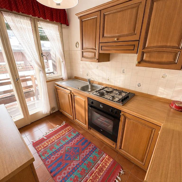 Ca' Radiosa - Via Guide Alpine - Apartamento de 3 dormitorios con balcón - 2