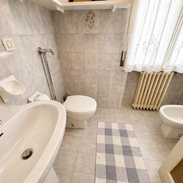 Ca' Radiosa - Via Guide Alpine - Apartamento de 3 dormitorios con balcón - 7