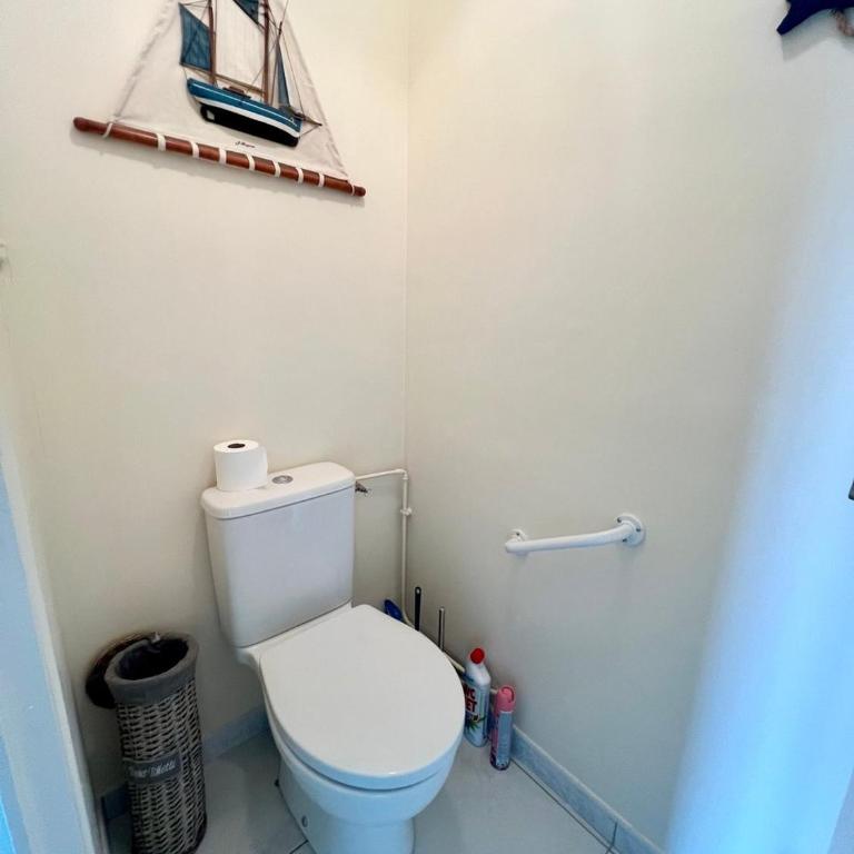 Jolie Maison 2 chambres avec Jardin à Royan - Idéal Familles - Parking Gratuit - Confort Tout équipée - Vacation Home - 10