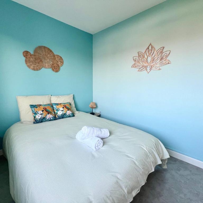 Jolie Maison 2 chambres avec Jardin à Royan - Idéal Familles - Parking Gratuit - Confort Tout équipée - Vacation Home - 8