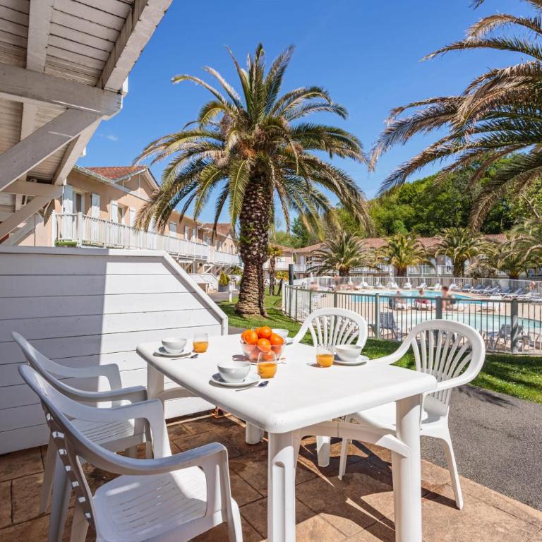 Le Séjour de Lavigne - Welkeys - Apartment - 2