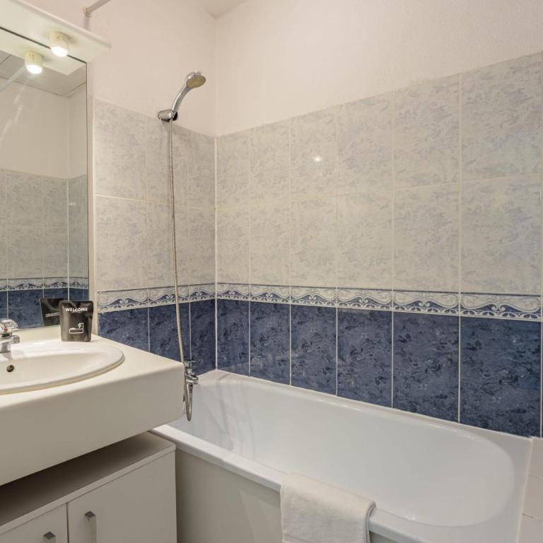 Le Séjour de Lavigne - Welkeys - Apartment - 13