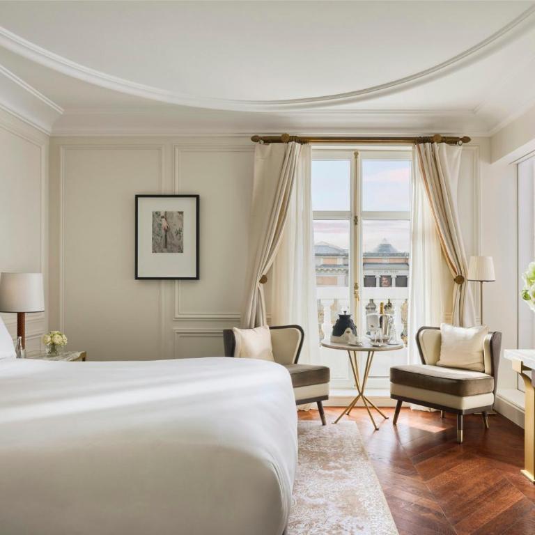 Mandarin Oriental Ritz, Madrid - Deluxe Prado View Room King - 3