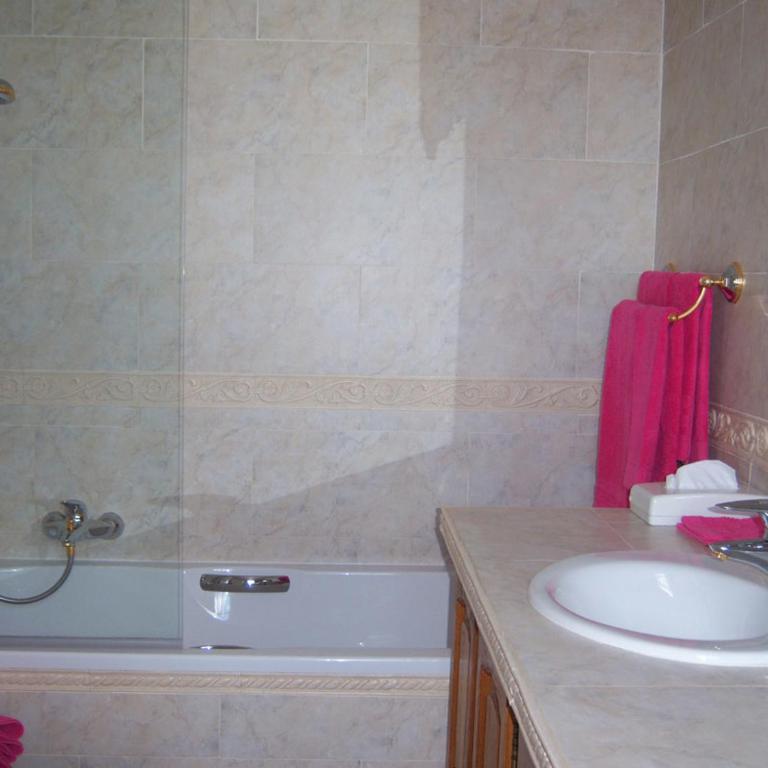 Bastide Rose de Mai - Chambre Double avec Terrasse - 8