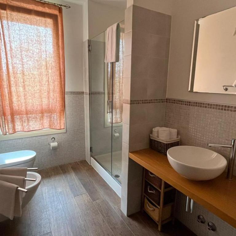 Bombyx Inn - One-Bedroom Apartment (4 Adults) - 11