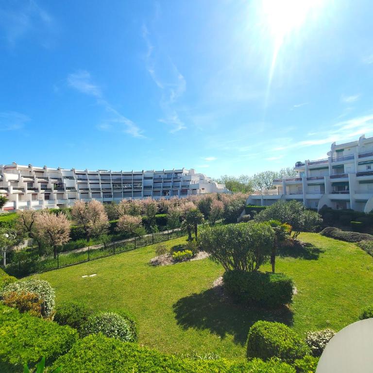Vittoria Immobilier 1-REGLEMENT SUR PLACE - Chèques Vacances acceptés - Apartment with Terrace - 1