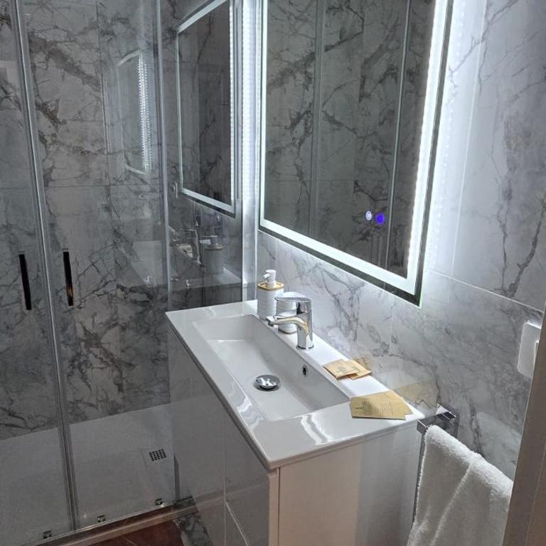 Derna suite - Appartamento con 1 Camera da Letto - 17