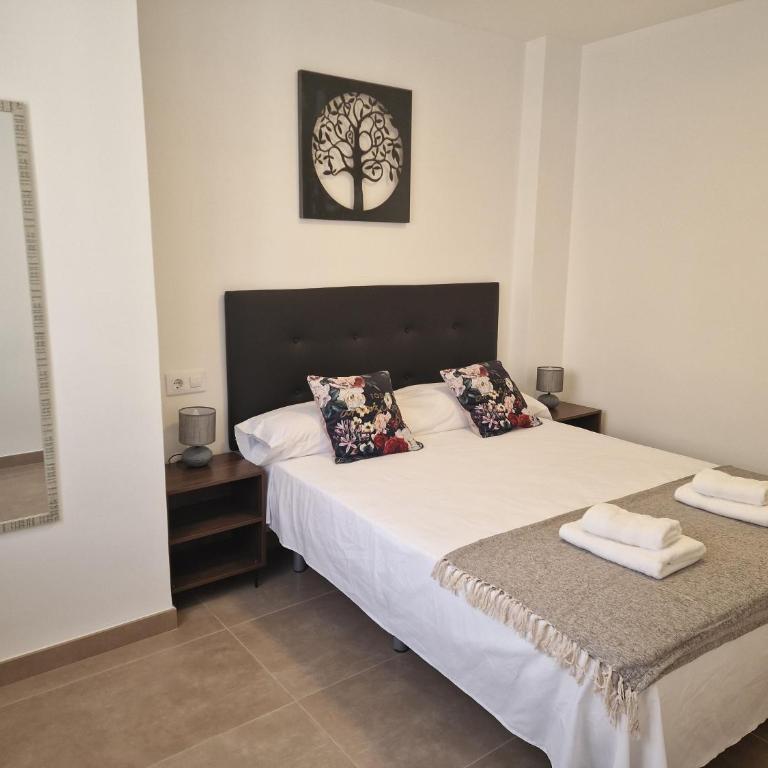 Elisa - Three-Bedroom Superior Apartment - 2
