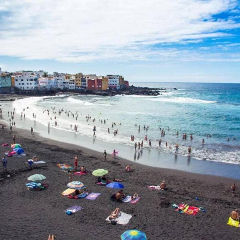 Studio in Puerto de la Cruz, Martianez district, 50 meters from the sea - Apartamento de 2 dormitorios - 28