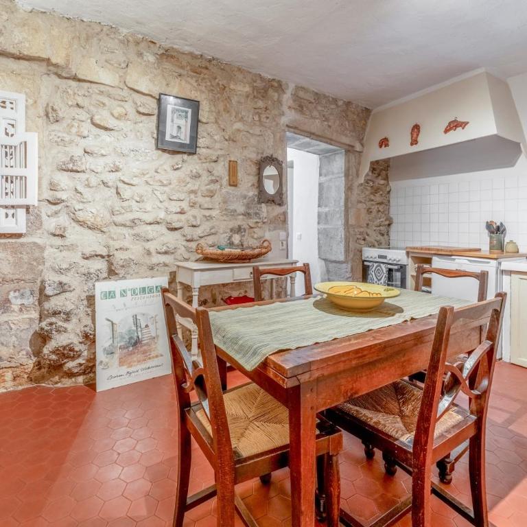 Charming 1750 Stonehouse Saint Rémy - Maison 1 Chambre - 15