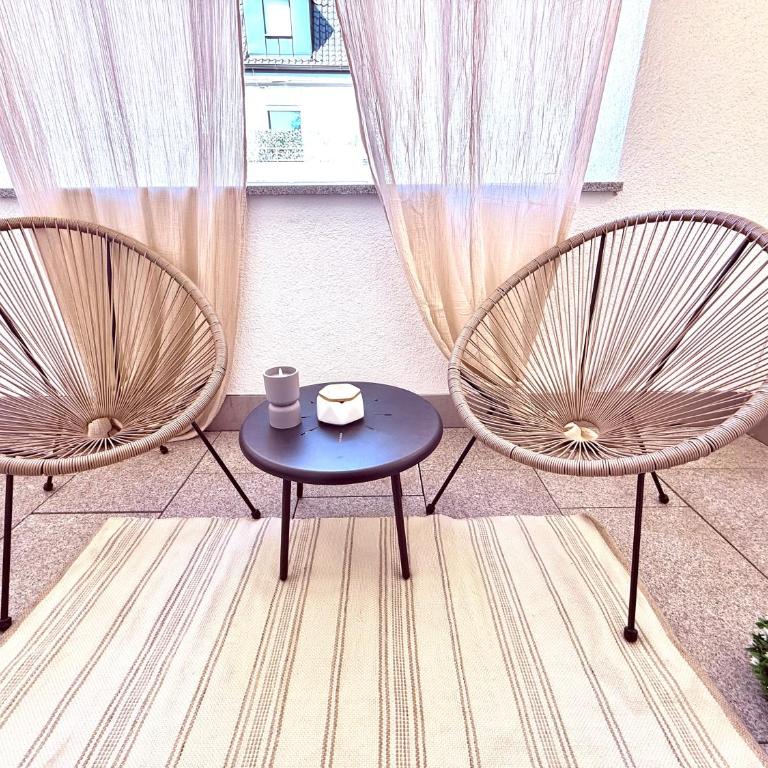 Stilvolles Apartment mit Balkon - zentrumsnah, self checkin - Apartment mit 1 Schlafzimmer - 3