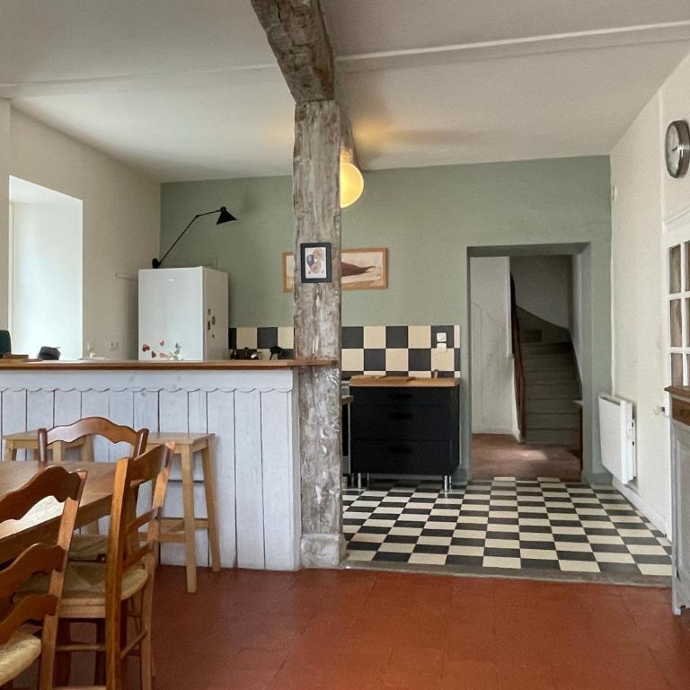 Maison de Famille avec Jardin - Coeur du village - Zoo de Beauval - Stadthaus mit 2 Schlafzimmern - 1