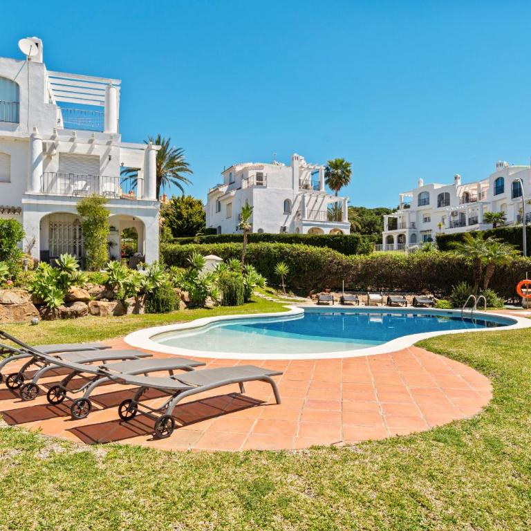 57 Townhouse with Pool & Rooftop Terrace in Duques - Casa Unifamiliar de 2 dormitorios - 9