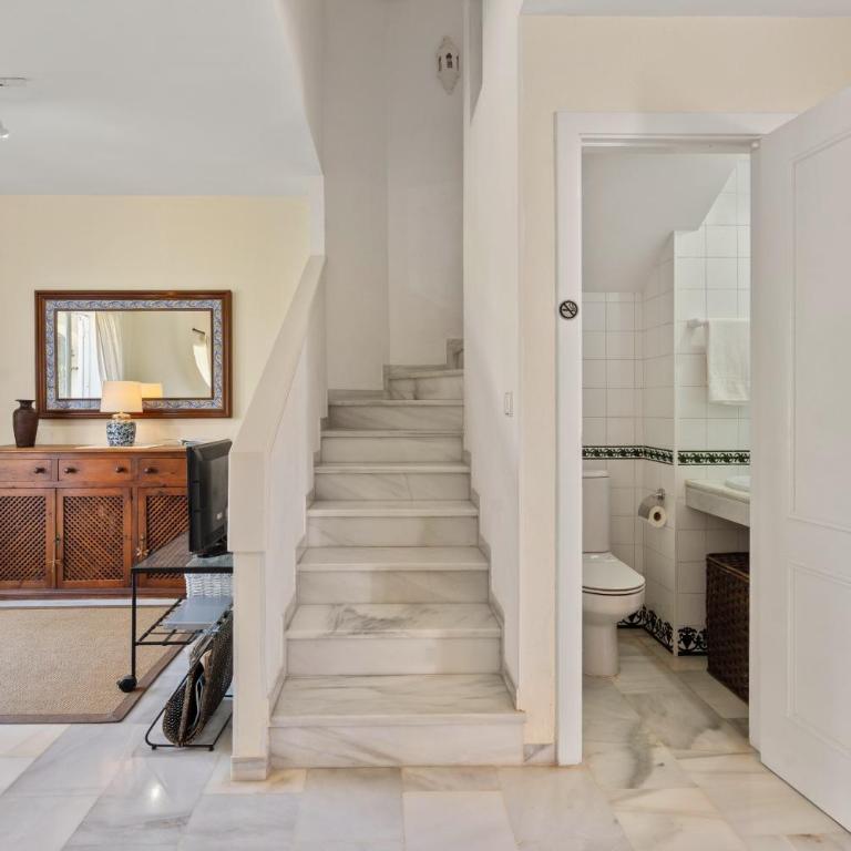 57 Townhouse with Pool & Rooftop Terrace in Duques - Casa Unifamiliar de 2 dormitorios - 21