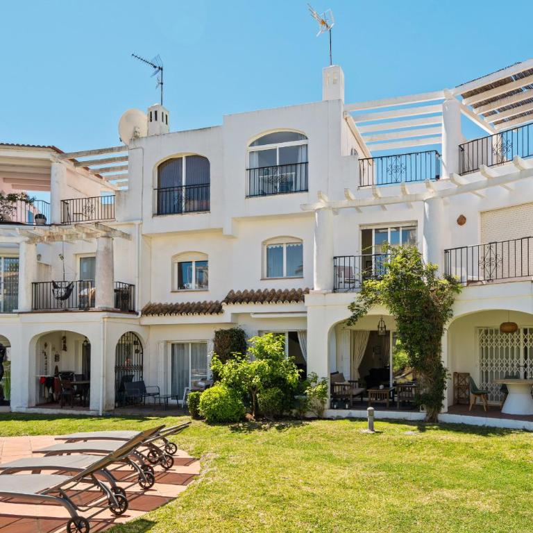 57 Townhouse with Pool & Rooftop Terrace in Duques - Casa Unifamiliar de 2 dormitorios - 26