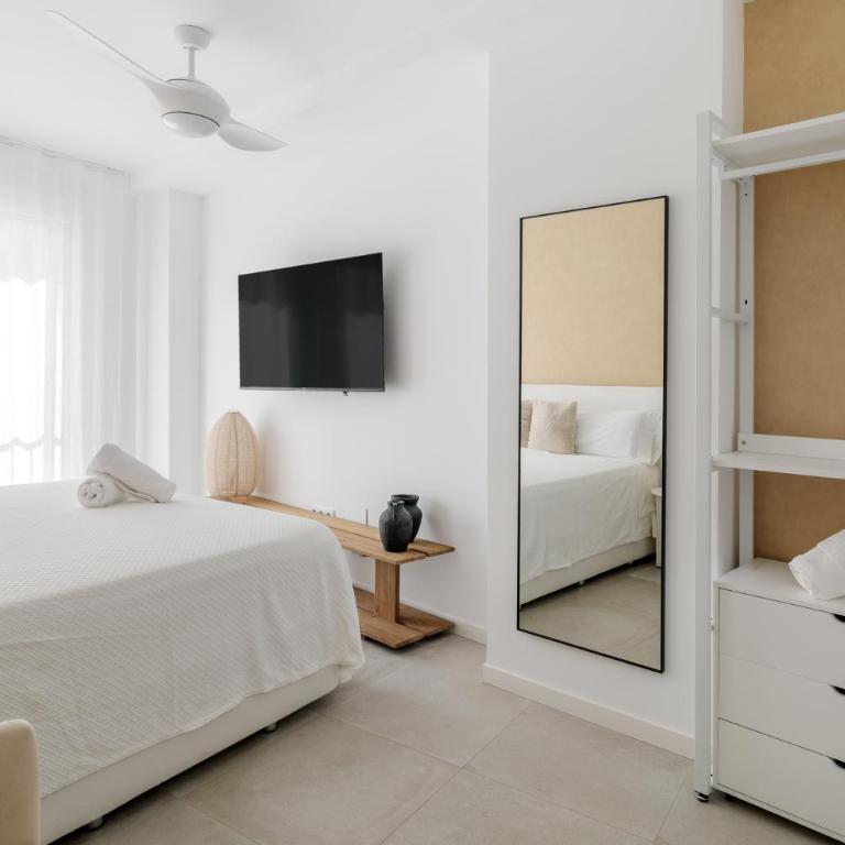 Almare con aire acondicionado y wifi - Deluxe Apartment - 3