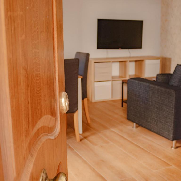 FUN BUILDING APARTMENTS by HOMEABOUT - Two-Bedroom Apartment - 10