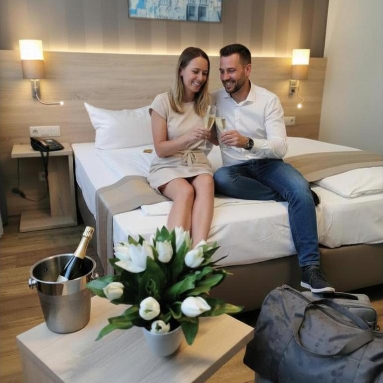 Hotel Cristal - Comfort Zimmer - 4