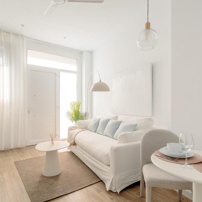 Almare con aire acondicionado y wifi - Studio with Sofa Bed - 6