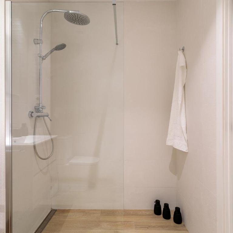 Almare con aire acondicionado y wifi - Studio with Sofa Bed - 2