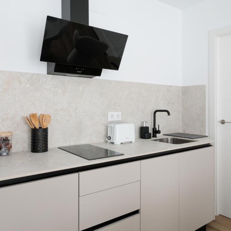 Almare con aire acondicionado y wifi - Studio with Sofa Bed - 10