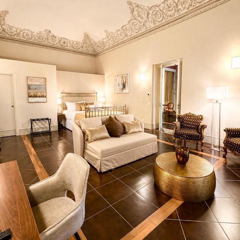 Verdura Heritage Historical Suite - Deluxe Queen Room - 2