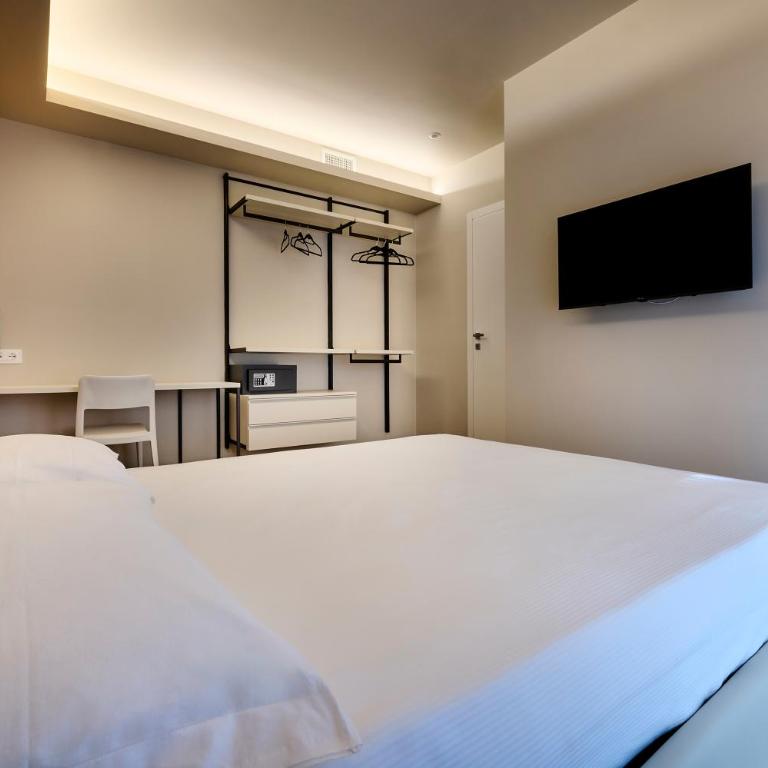 Bilocale elegante- viale Turati, Lecco - Appartamento con 1 Camera da Letto - 2