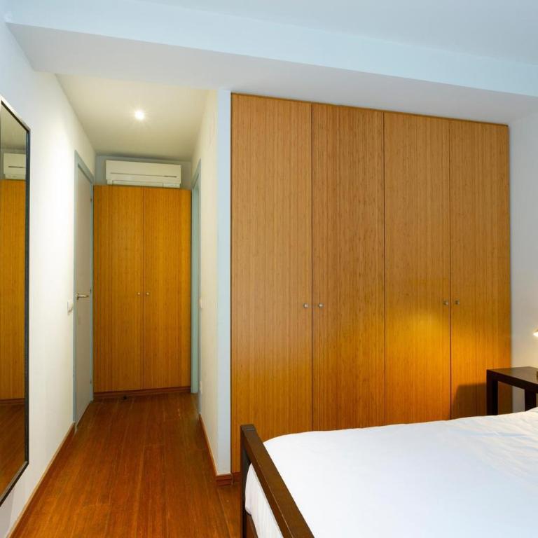 Palauet Tres Torres B - Two-Bedroom Apartment - 18
