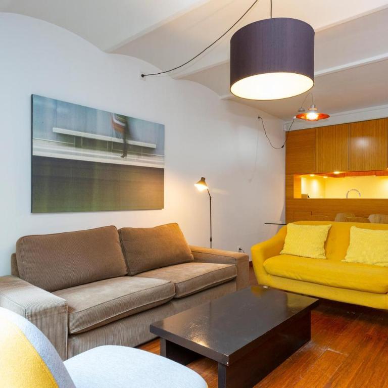 Palauet Tres Torres B - Two-Bedroom Apartment - 1