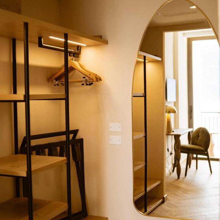 Hotel Mercedes - Suite con Balcone e Vista Lago - 8