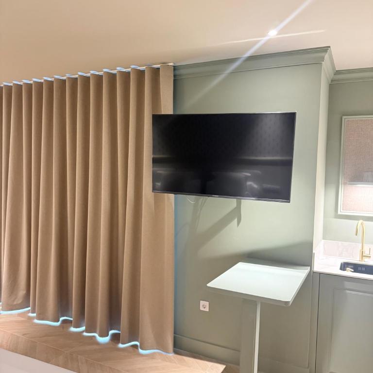 AT Boutique Alma - Superior Double Room - 5