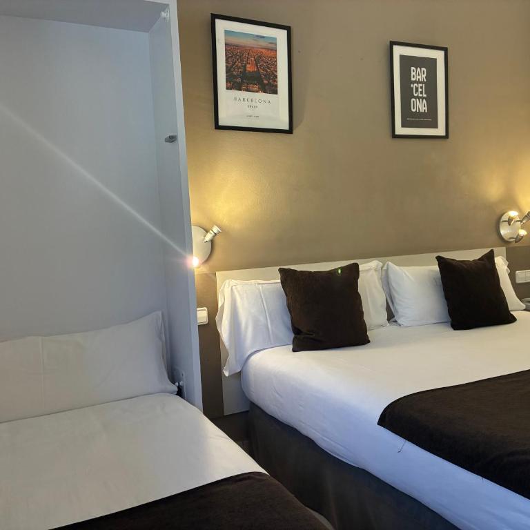 Hotel Travessera - Double Room with Extra Bed - 4