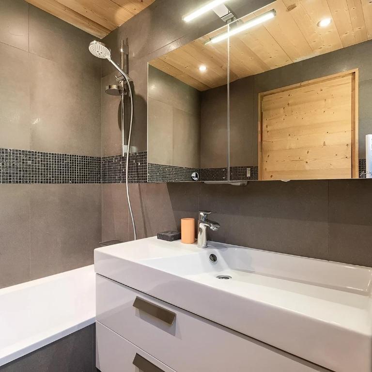 Spacieux appartement 7 pers, 3*, calme, La Clusaz - FR-1-304-175 - Apartment (7 Erwachsene) - 11