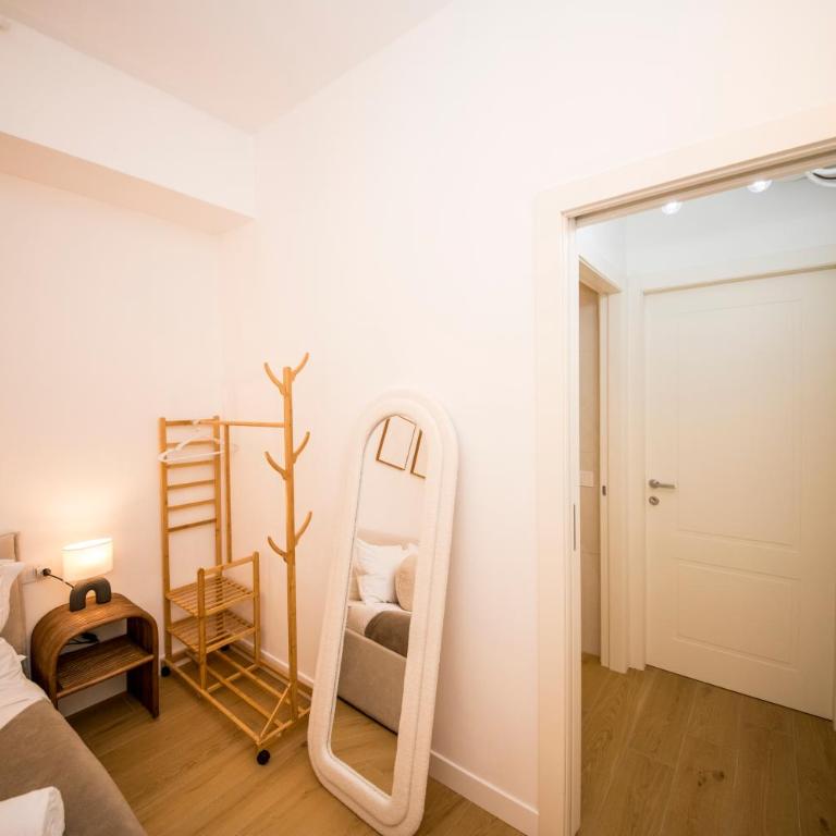Mahon 1BR Superior Apartment - Quiet, Near Tram, Metro, Duomo, Station - Appartamento Superior con 1 Camera da Letto - 38