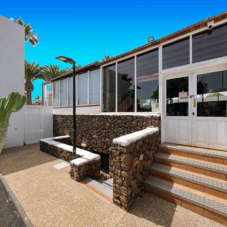 Eva Vacation Home Pool & Relax - Apartment with Terrace - 33