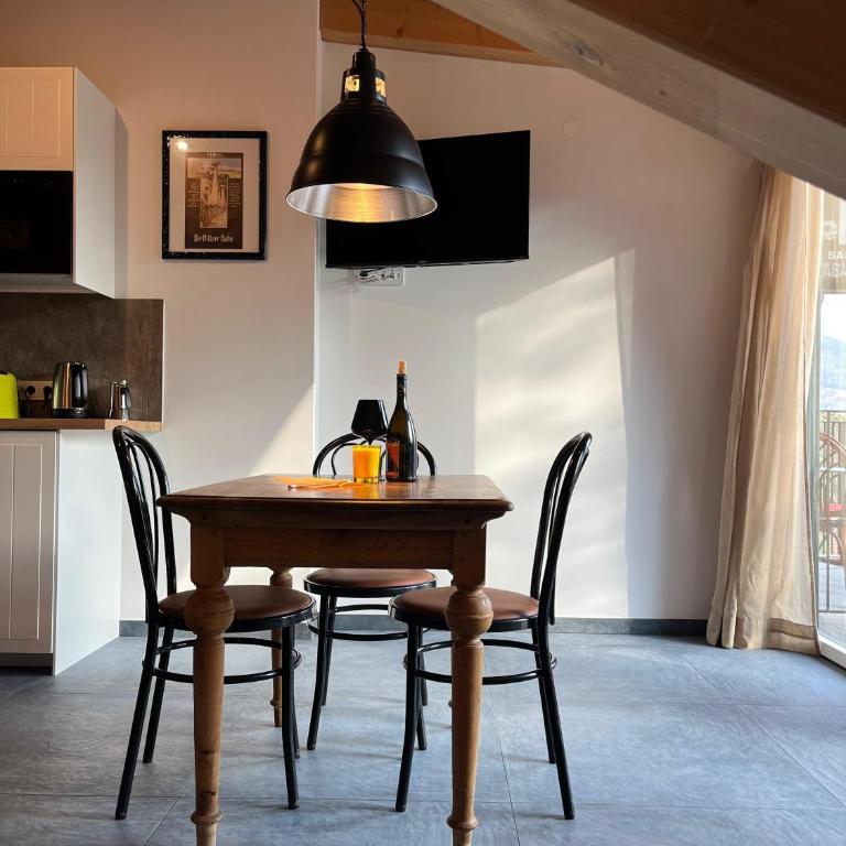 Bahngarten1907 Panorama Historic Railway House - Loft Apartment mit1 Schlafzimmer und Balkon - 6