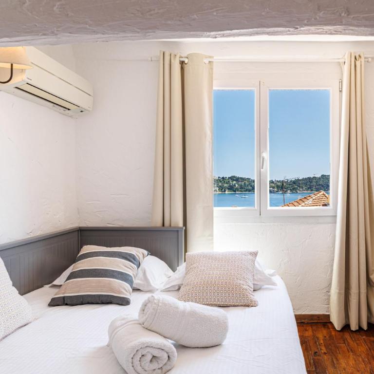 Top floor and sea view in the Old Town - Appartement 3 Chambres - 33