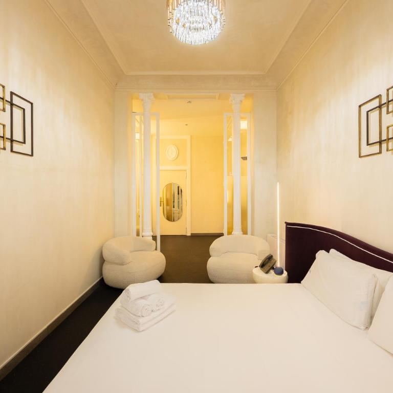 Abalú Collection Hotel Boutique Gran Via - Superior Double Room - 19