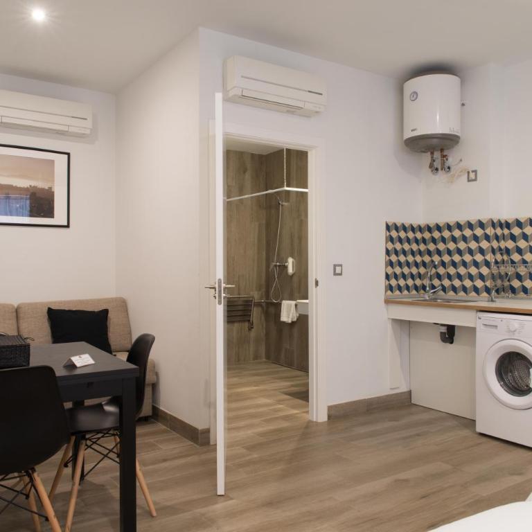 Apartamentos Campo Del Príncipe - Studio Apartment - 2