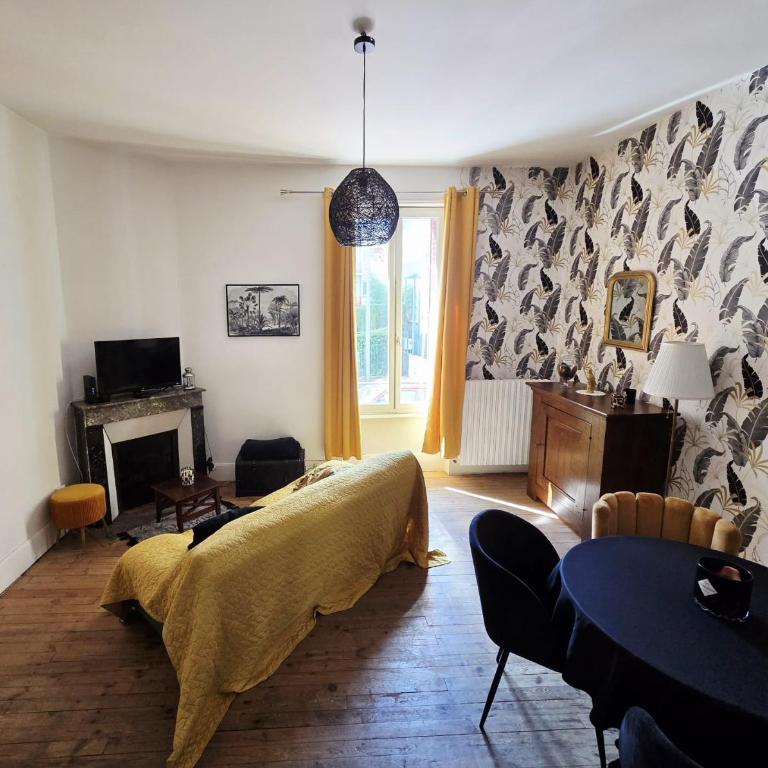 F3 centre ville Clermont proche Tram jardin Lecoq - Appartement 2 Chambres - 1