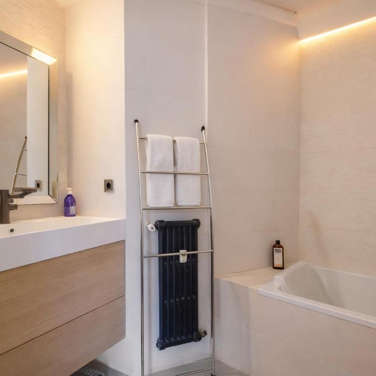 Cannes Croisette Beach - Spacious 2 Bedroom and Terrace - Appartement 2 Chambres - 20