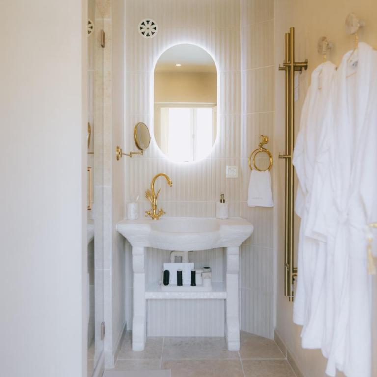 Suite Augustus expérience romaine et cinéma privée appartement T1 - Apartment mit 1 Schlafzimmer - 6