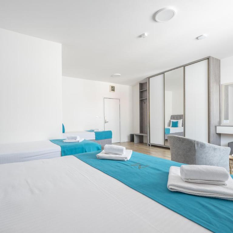 Hotel Mondo - Deluks Četvorokrevetna Soba - 2