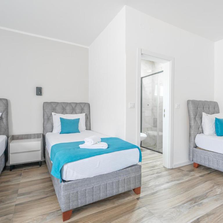 Hotel Mondo - Deluks Četvorokrevetna Soba - 3