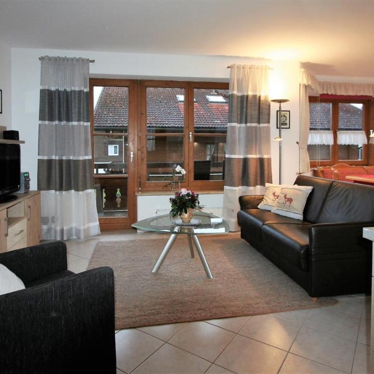Alpenflair Ferienwohnungen Whg 201 "Doris" - Apartment mit 1 Schlafzimmer - 1