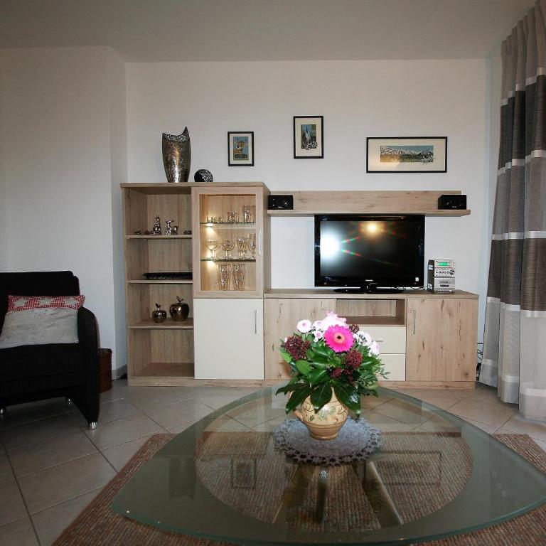 Alpenflair Ferienwohnungen Whg 201 "Doris" - Apartment mit 1 Schlafzimmer - 22