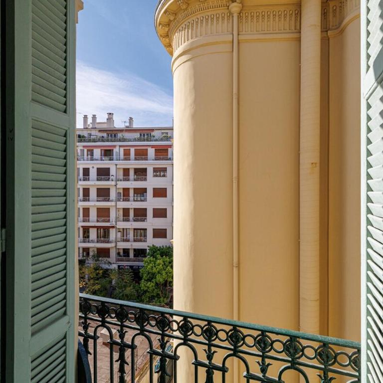 One-Bedroom Apartment in Carré D'Or, 200m beach - Appartement 1 Chambre - 17