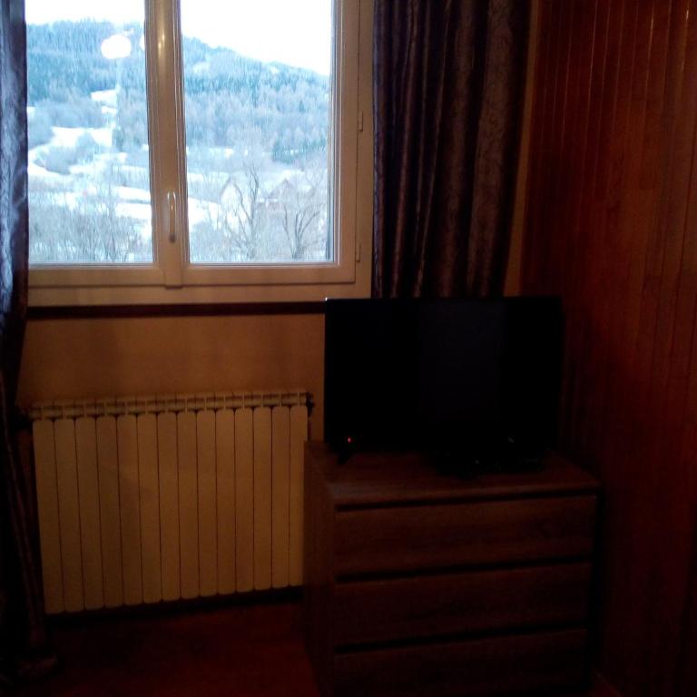 Lamour - Appartement avec Vue sur la Montagne - 9
