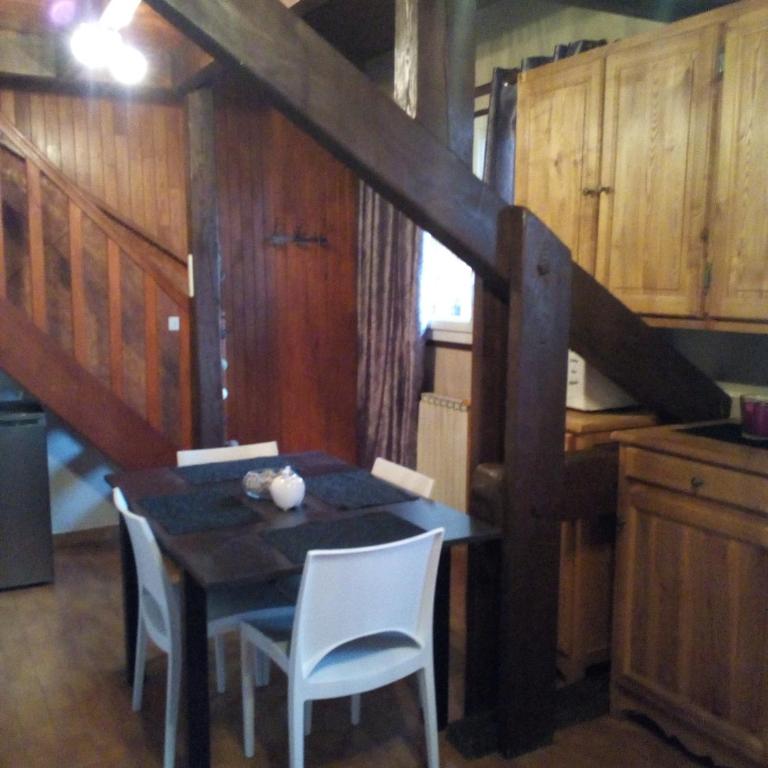 Lamour - Appartement avec Vue sur la Montagne - 8