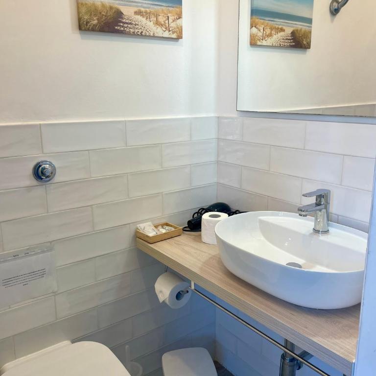 Poetto Beach House-Molara Due - Appartamento con 2 Camere da Letto - 2